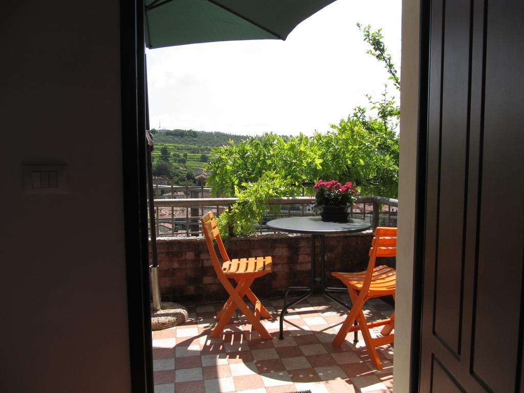 Bed and Breakfast Dimora D'Artista Verona Exterior foto